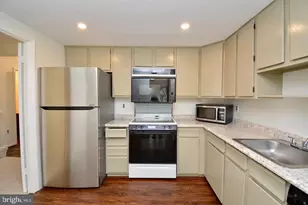 7378 Jiri Woods Ct, Springfield, VA 22153 - Photo 13