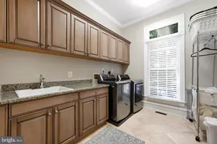 3002 Applebrook Ln, Oakton, VA 22124 - Photo 33