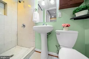 7407 Marc Dr, Falls Church, VA 22042 - Photo 37