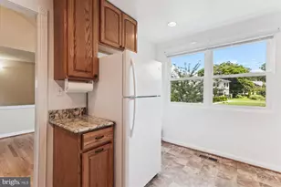 6916 Southridge Dr, McLean, VA 22101 - Photo 11