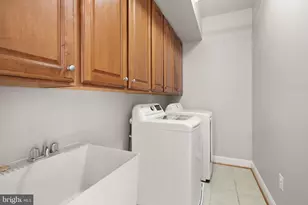 4370 Patriot Park Ct, Fairfax, VA 22030 - Photo 45