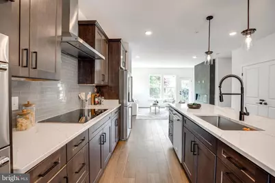 10800 Willow Terrace, Fairfax, VA 22030 - Photo 17