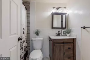 12306 Streamvale Cir, Herndon, VA 20170 - Photo 31