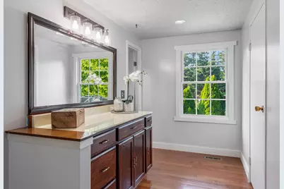 12306 Streamvale Circle, Herndon, VA 20170 - Photo 23