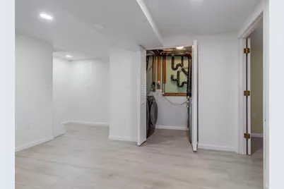 12306 Streamvale Circle, Herndon, VA 20170 - Photo 35