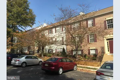 12102 Green Leaf Court #102, Fairfax, VA 22033 - Photo 3