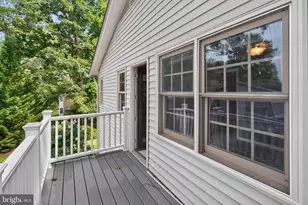 8811 Hayload Ct, Springfield, VA 22153 - Photo 27