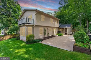 8811 Hayload Ct, Springfield, VA 22153 - Photo 41