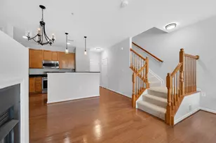 6055 Wicker Ln, Centreville, VA 20121 - Photo 3