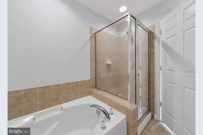 6055 Wicker Lane #127, Centreville, VA 20121 - Photo 19