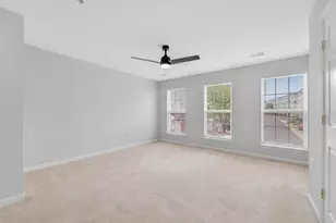 6055 Wicker Ln, Centreville, VA 20121 - Photo 17