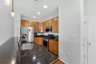 6055 Wicker Ln, Centreville, VA 20121 - Photo 13