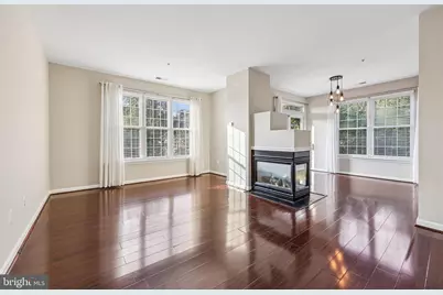 4200 Mozart Brigade Lane #V, Fairfax, VA 22033 - Photo 5