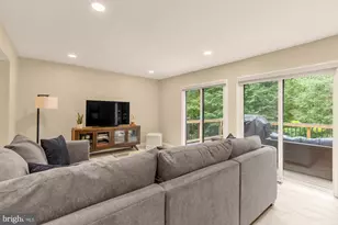 2224 Wheelwright Ct, Reston, VA 20191 - Photo 15