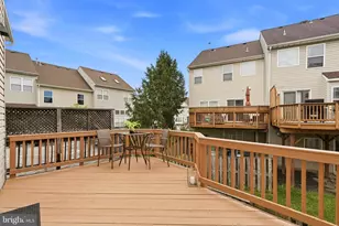 14679 Seasons Dr, Centreville, VA 20120 - Photo 11