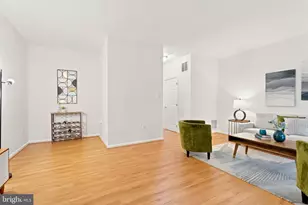 14679 Seasons Dr, Centreville, VA 20120 - Photo 43