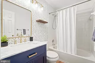 14679 Seasons Dr, Centreville, VA 20120 - Photo 35