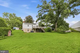 8419 Wesleyan St, Vienna, VA 22180 - Photo 1