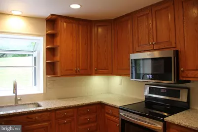 1103 Delf Drive, McLean, VA 22101 - Photo 3