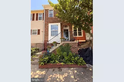 13849 Constitution Court, Chantilly, VA 20151 - Photo 1