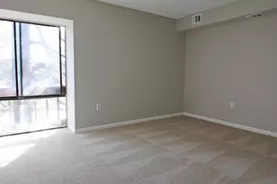 10208 Bushman Dr, Oakton, VA 22124 - Photo 11