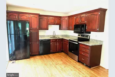 11951 Heathcote Court, Reston, VA 20191 - Photo 7