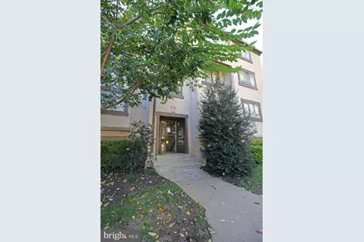 1662 Parkcrest Circle #400, Reston, VA 20190 - Photo 1