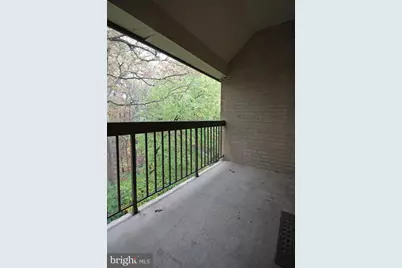 1662 Parkcrest Circle #400, Reston, VA 20190 - Photo 23