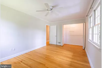 9908 Minburn Street, Great Falls, VA 22066 - Photo 13