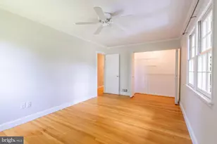 9908 Minburn St, Great Falls, VA 22066 - Photo 13