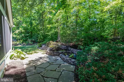 6903 Rochambeau Place, Springfield, VA 22153 - Photo 9