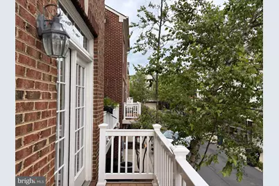 8006 Reserve Way, Vienna, VA 22182 - Photo 17