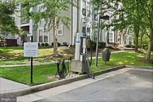 1519 North Point Dr, Reston, VA 20194 - Photo 41