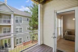 1519 North Point Dr, Reston, VA 20194 - Photo 39