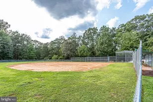 1519 North Point Dr, Reston, VA 20194 - Photo 47