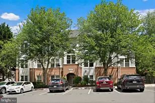 1519 North Point Dr, Reston, VA 20194 - Photo 3