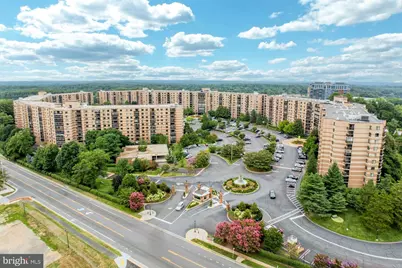 8340 Greensboro Drive #225, McLean, VA 22102 - Photo 55
