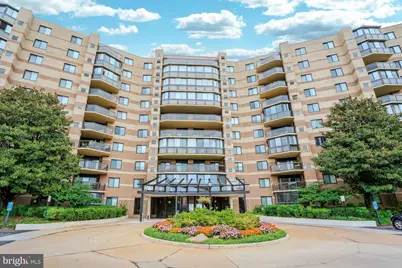 8340 Greensboro Drive #225, McLean, VA 22102 - Photo 1