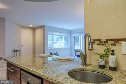 11017 Villaridge Court, Reston, VA 20191 - Photo 17
