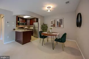 11017 Villaridge Ct, Reston, VA 20191 - Photo 13