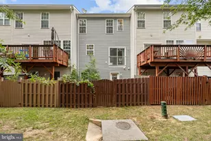 8454 Hallie Rose St, Alexandria, VA 22309 - Photo 19