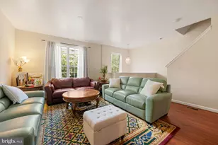 8454 Hallie Rose St, Alexandria, VA 22309 - Photo 7