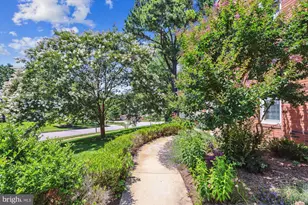 8003 Log Cabin Ct, Springfield, VA 22153 - Photo 37
