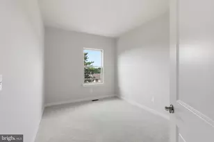 2118 Acadia Rd, Herndon, VA 20170 - Photo 27