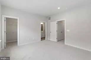 2118 Acadia Rd, Herndon, VA 20170 - Photo 23