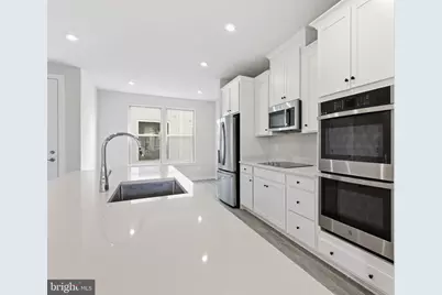 2118 Acadia Road, Herndon, VA 20170 - Photo 11