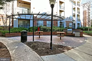 12905 Centre Park Cir, Herndon, VA 20171 - Photo 19
