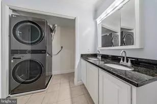 8511 Barrington Ct, Springfield, VA 22152 - Photo 21