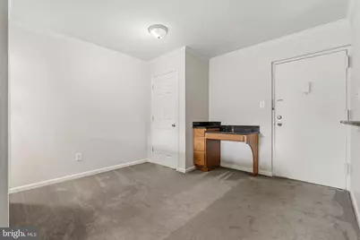 8511 Barrington Court #S, Springfield, VA 22152 - Photo 5