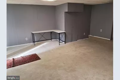 7416 Erska Woods Court, Springfield, VA 22153 - Photo 5